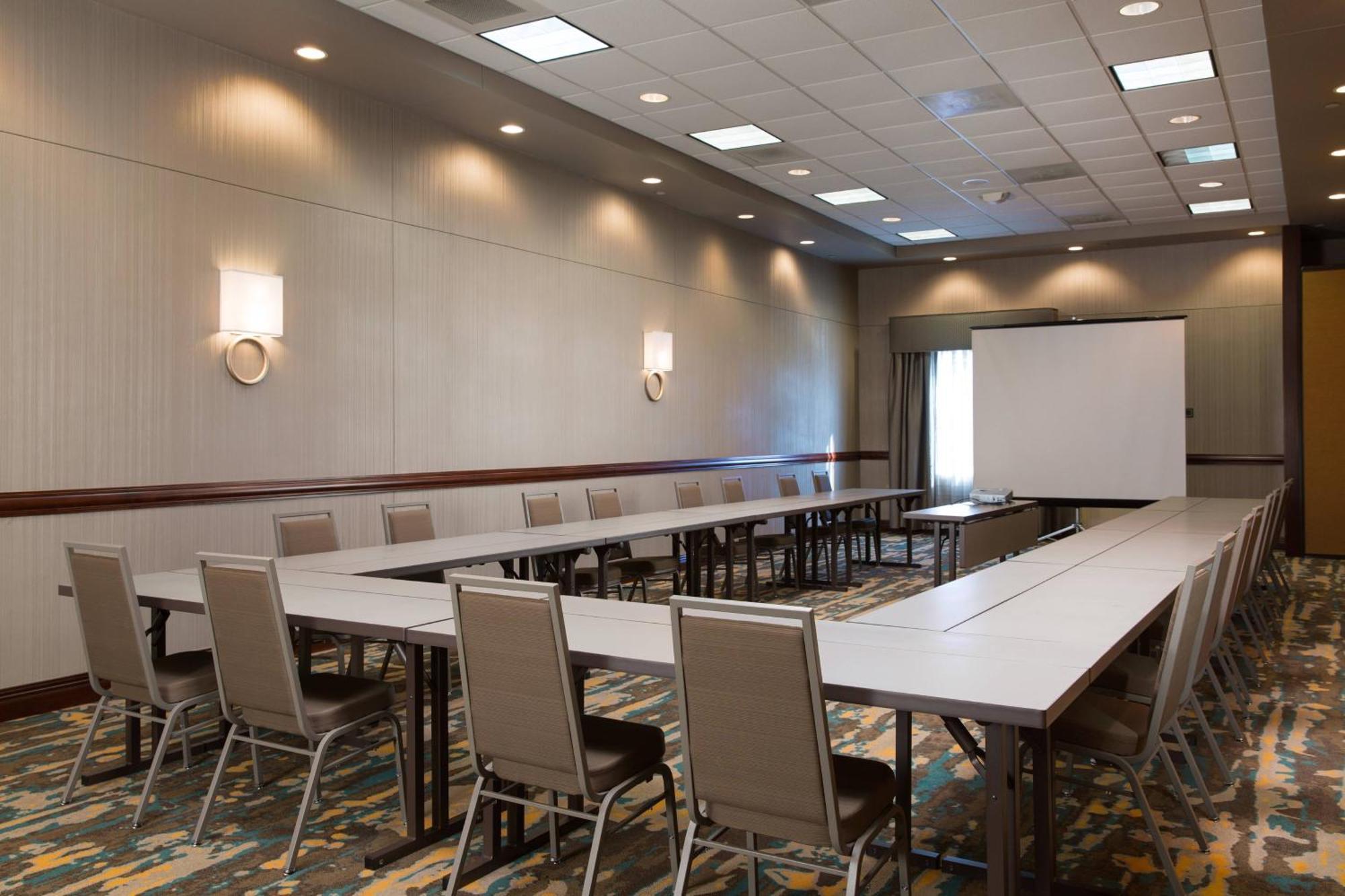 Residence Inn Kansas City Airport מראה חיצוני תמונה